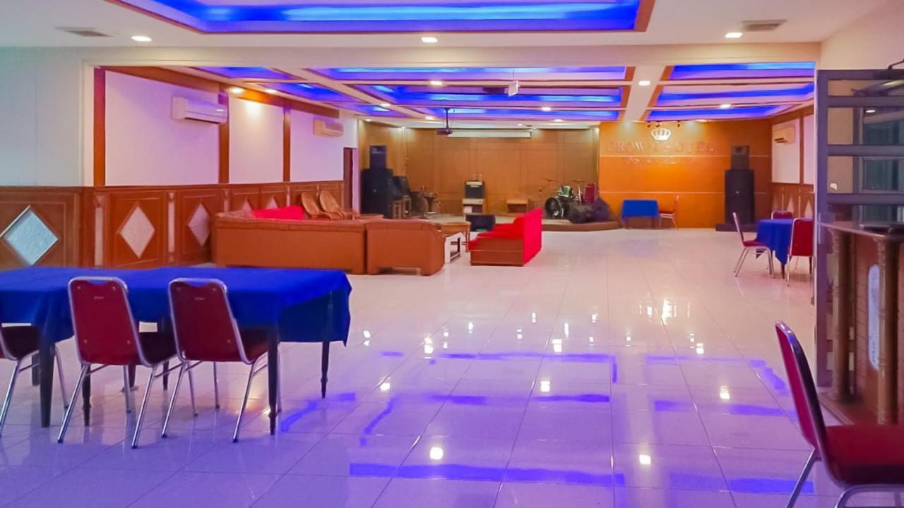 Urbanview Hotel Crown Tasikmalaya By Reddoorz Dış mekan fotoğraf